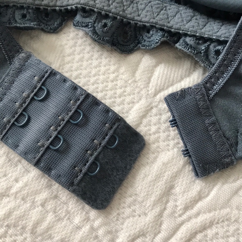 New Lacey Bra - Picture 7 of 8
